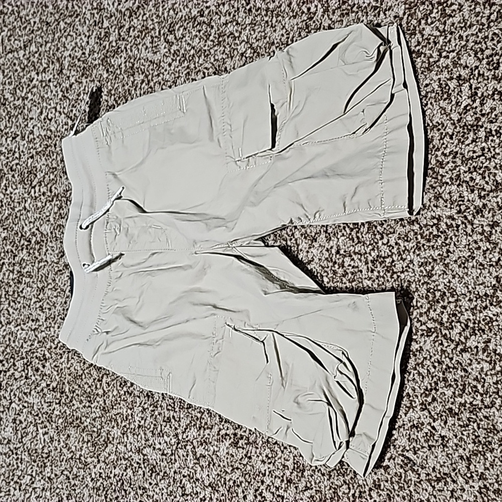 New with Tags GAP Boys Pull On Cargo Shorts |